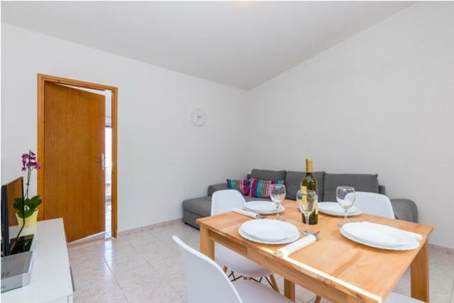Seaview Apartment Rose Trogir Zewnętrze zdjęcie